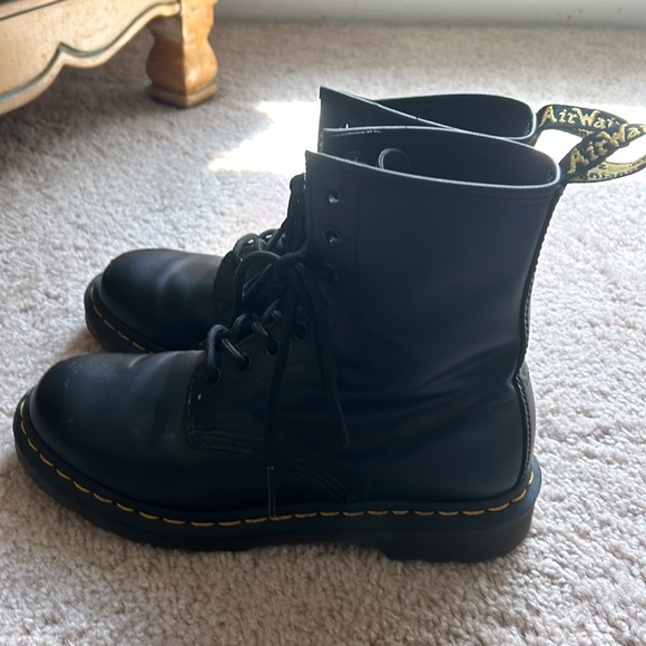 Dr Martens 1460 Boots - Picture 2 of 5